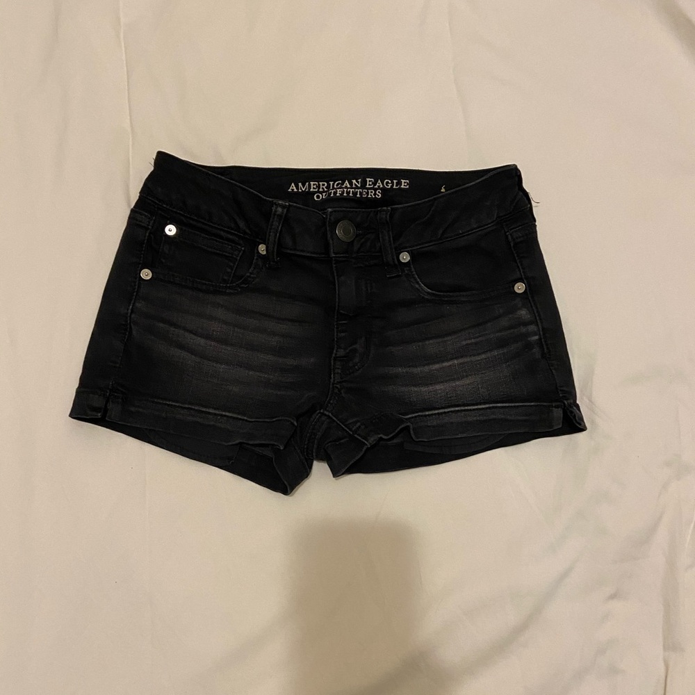 American eagle black shorts